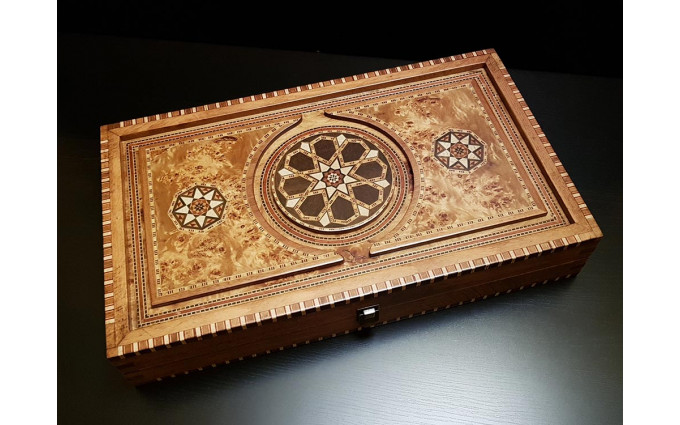 Нарды подарочные "Александрия" клен антик Нарды подарочные "Александрия" клен антик